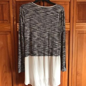 White House black market blouse size S